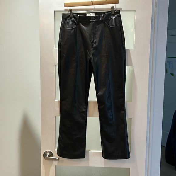 7 for all mankind Slim Kick  size 30 with 26 inseam faux leather high waist used - Picture 3 of 5